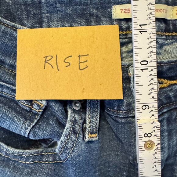 Upcycled Hand-Embroidered Levis Women's Size 28 Hi-Rise Bootcut Crop Circle - Picture 8 of 11